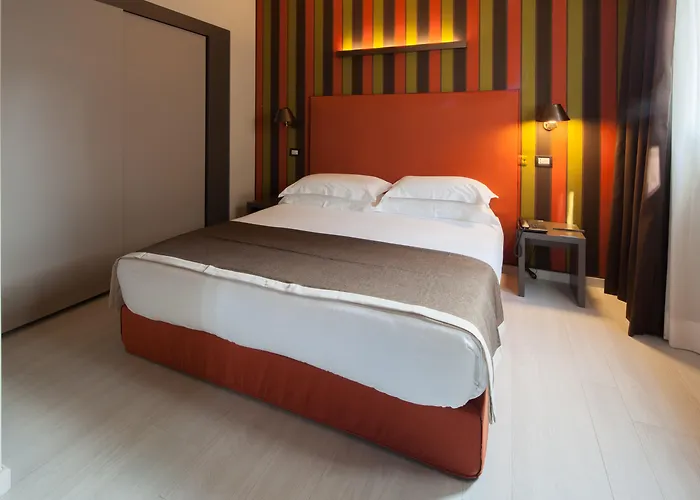 Fifty House Cellini